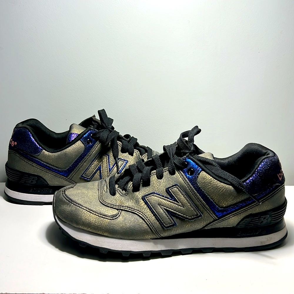 New Balance 574 ‘Mineral Glow’ Grey/Blue Sneakers - Women’s 7